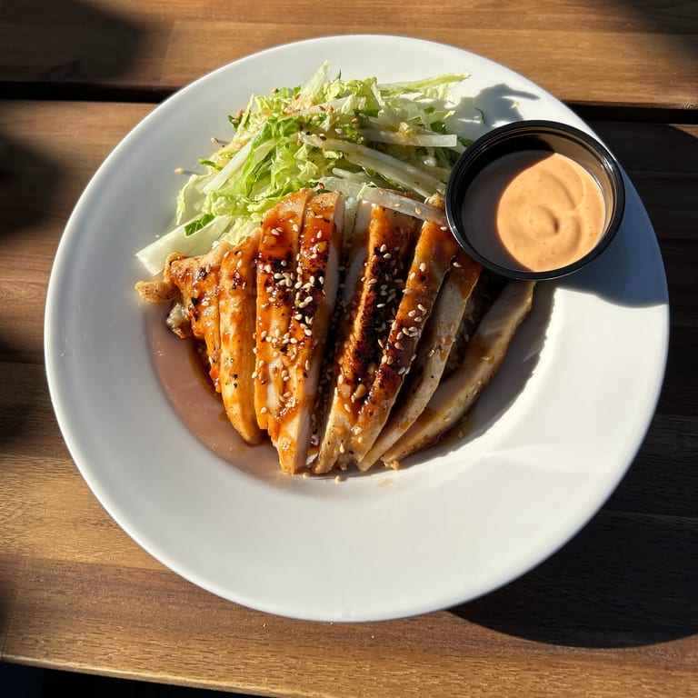 Grilled Chicken Bowl Delight